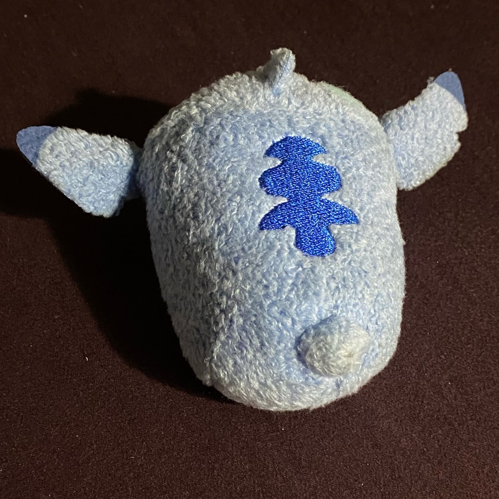 Stitch - Picture 3 of 4